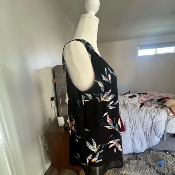 Flower top - Picture 2 of 3